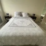 Bel appartement avec parking gratuit