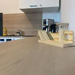 Bel appartement avec parking gratuit